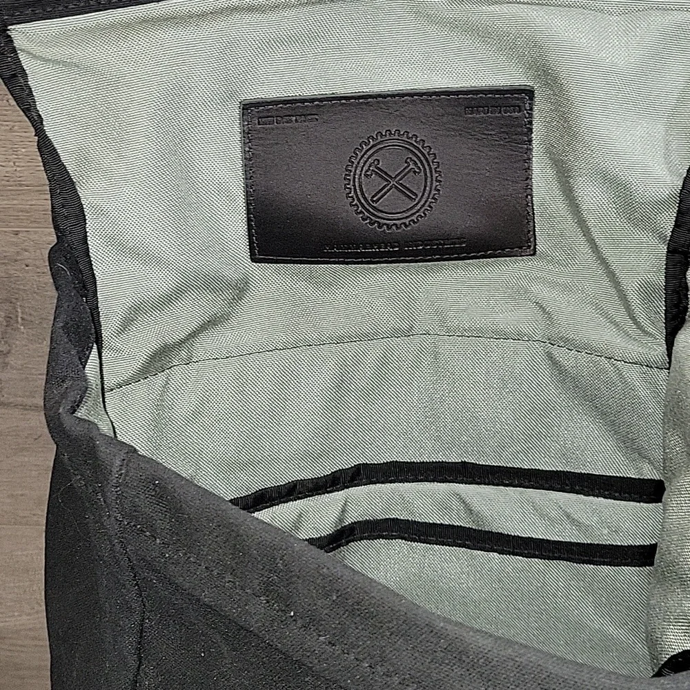 Hammarhead Industries Day Pack Motorcycle Travel Bag Rucksack Tote